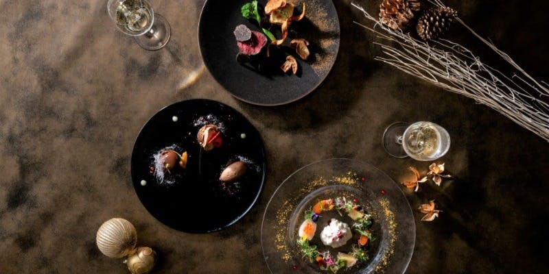 【Xmas2025】横濱ビーフやオマール海老など全7品ディナーコース＋乾杯シャンパン（12/20,24）