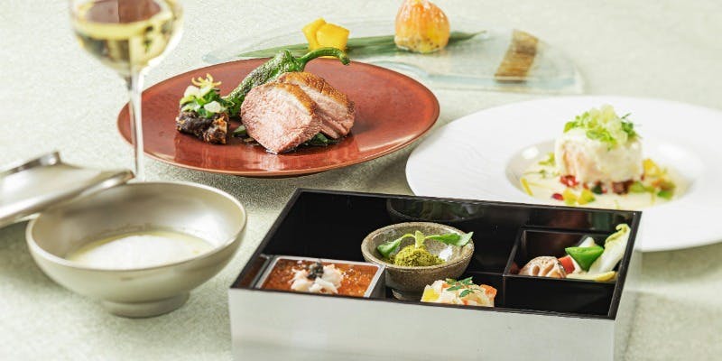 LE UN(ルアン) 鮒鶴京都鴨川リゾート 【川床ランチ】京フレンチ膳｜魚