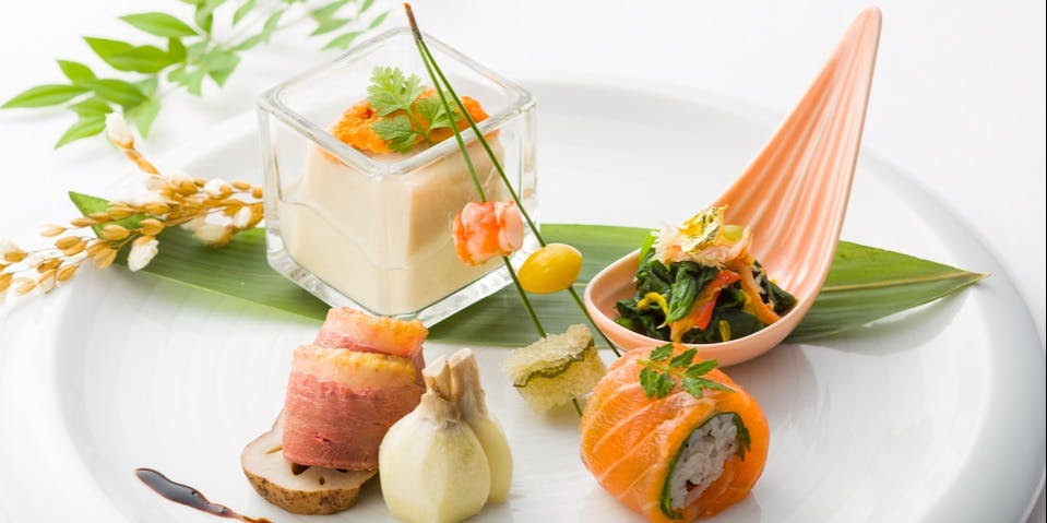 LE UN(ルアン) 鮒鶴京都鴨川リゾート 【1/1～1/4】新春ランチ｜お正月