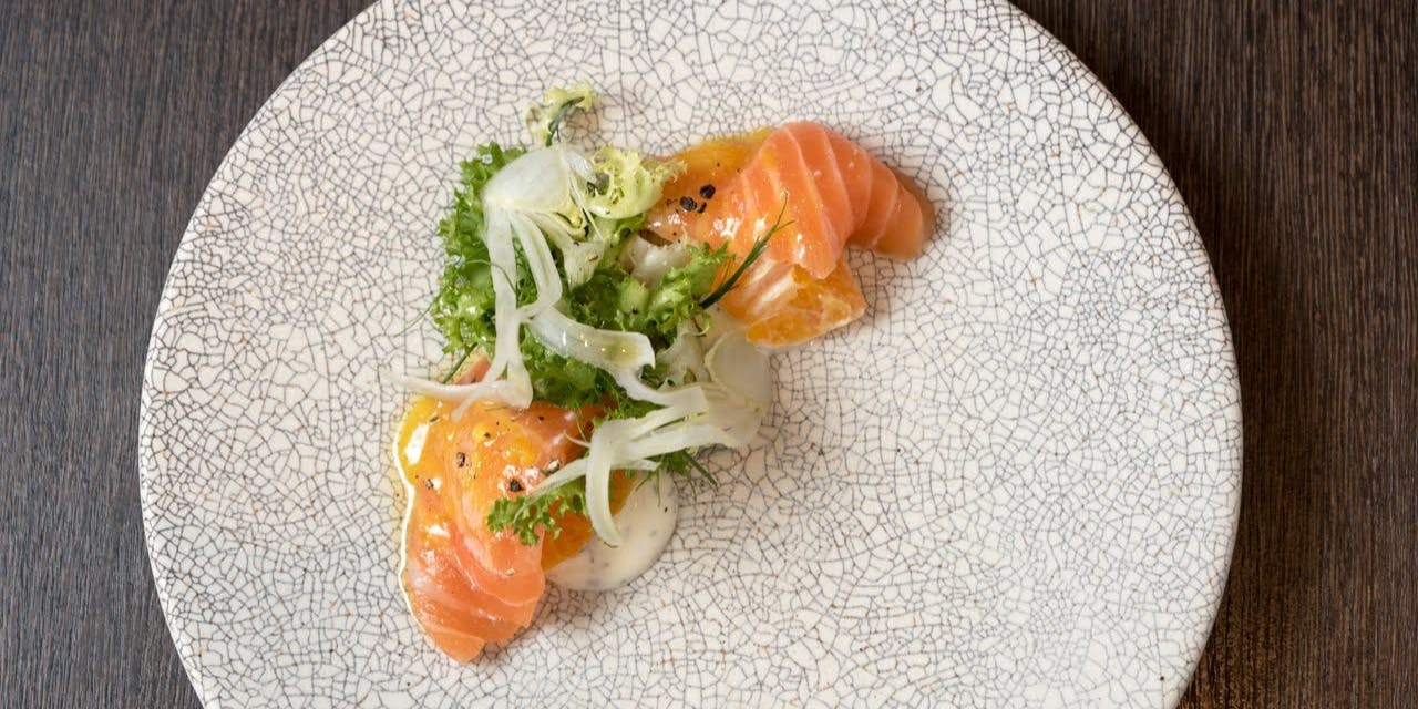 アロッサ（Grill & WineBar Arossa）