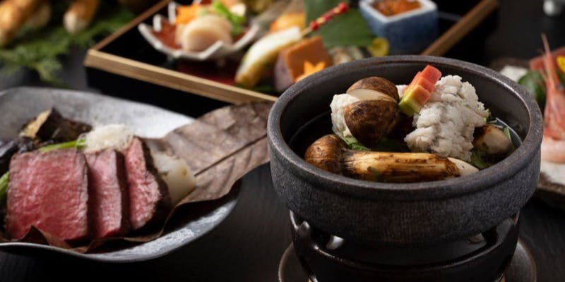 秋冬の会席【一人ひと鍋】黒毛和牛サーロインステーキと河豚しゃぶ小鍋仕立て（個室確約）