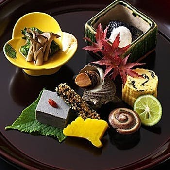 ����� �k��H ���d�F����