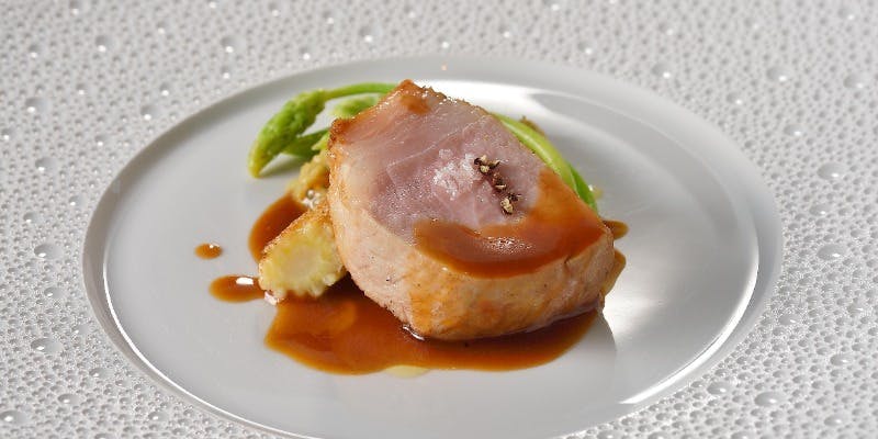 International cuisine subzero