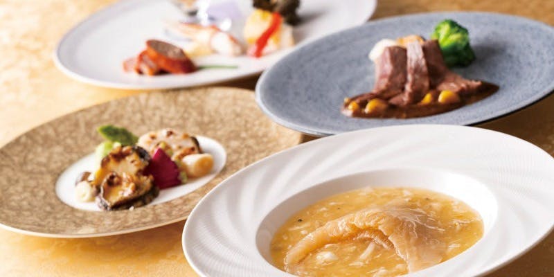 【冬華楽宴】上海蟹味噌入りふかひれの姿煮やハタなど豪華食材を堪能する「瑞気」（10％・11～12月限定）