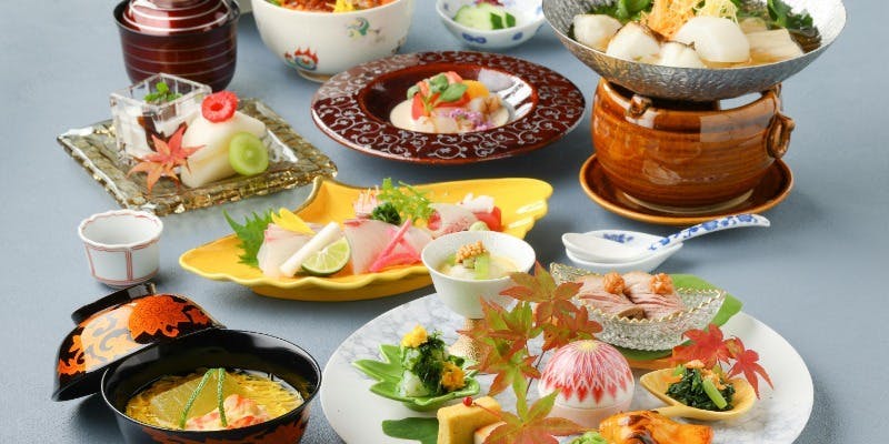 【雪懐石】先付、お造り、八寸、強肴、ご飯、デザートなど