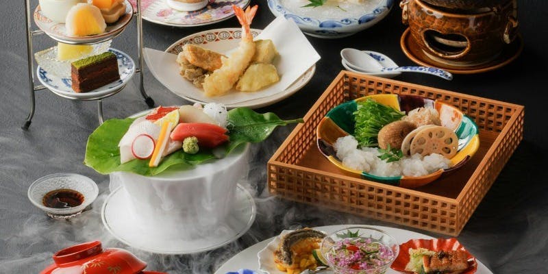 北瑞苑 【昼席限定・夏の涼味 五味五彩の口福皿と淡路鱧の薬膳鍋コース