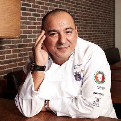 ナポリの伝統を昇華させ、洗練されたイタリアン