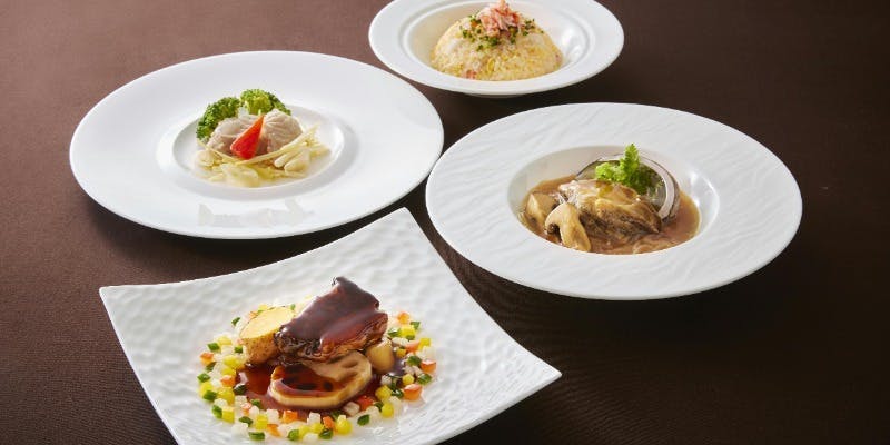 【冬源美華】ふかひれと蟹肉の煮込み、香り豊かな天然トラフグとブロッコリーのあっさり炒めなど全7品。