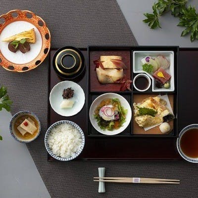 種類豊富なランチセットをご用意