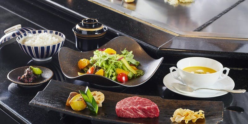 【WEEKDAY SPECIAL LUNCH】 国産F1牛サーロイン80gが楽しめる平日限定シンプルコース