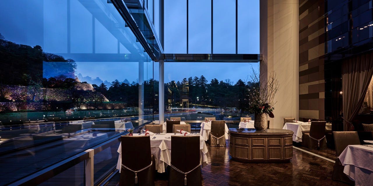 ジャルダン ポール・ボキューズ - 金沢/クラシック フレンチ [一休.com