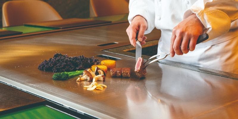 【DINNER】お祝いの席に！厳選された特撰和牛を堪能「日比谷門」