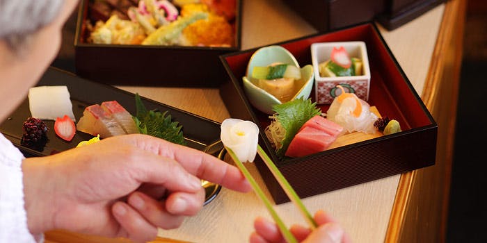 日本料理 みつき ニホンリョウリ ミツキ オリエンタルホテル広島 日本料理 一休 Comレストラン