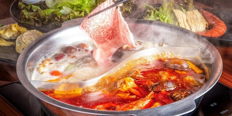 火鍋コース　全8品＋90分飲み放題付き