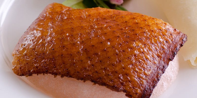 【年末年始コース / 金鳳花】ふかひれスープ、北京ダック、海鮮のXO醤強火炒めなど全8品（12/31～1/4）