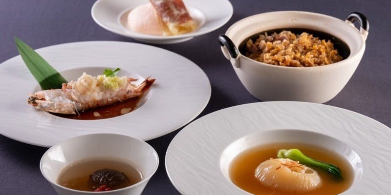 【花宴】ふかひれ姿煮込み、北京ダック、車海老のガーリックバター蒸しなど全8品（12～2月）