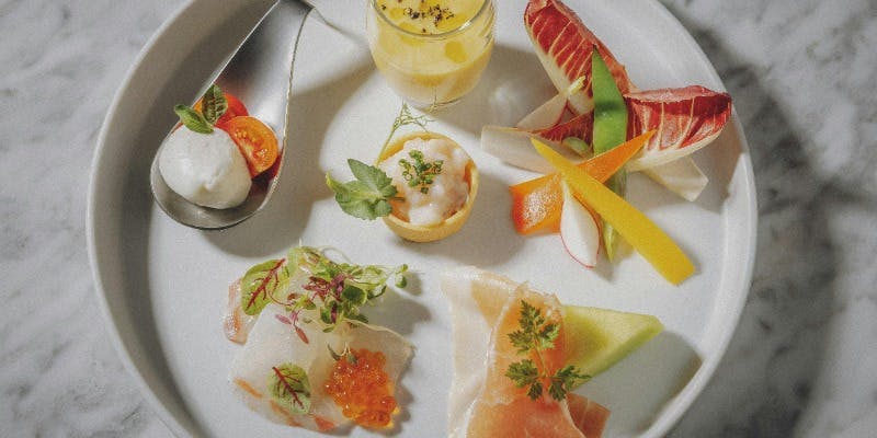 【イタリアン】前菜5種盛り合わせ・ パスタ・メイン・デザート 全5品＋乾杯ドリンク