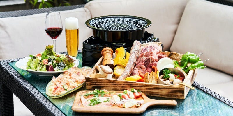 XEX WEST ＜BAR＞【ルーフトップBBQプラン】都会の風を感じ
