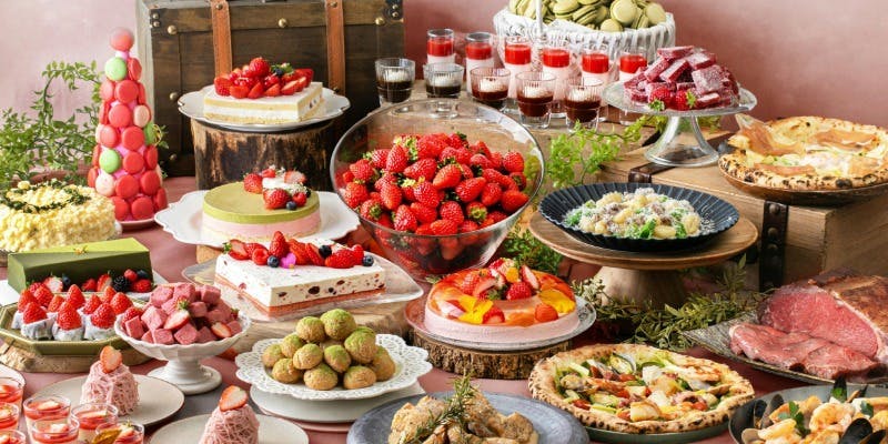 XEX WEST 【春ブッフェ】フレッシュ苺とストロベリースイーツや旬の