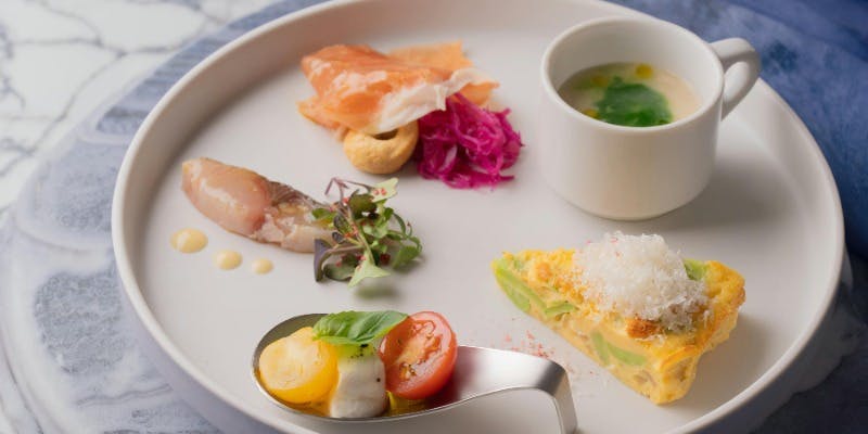 XEX WEST 【和食】天婦羅御膳／旬の海鮮や野菜の天婦羅等（ランチ限定