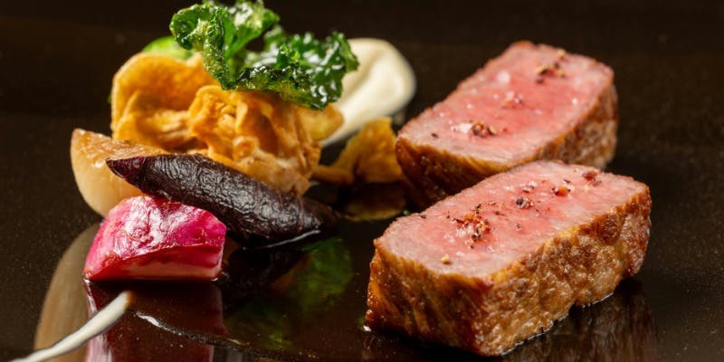 平日限定【Menu Business】前菜・ダブルコンソメ ・あか牛サーロイン・デザート　