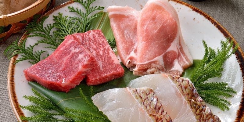平日【小春】国産豚と国産牛の石焼ランチ