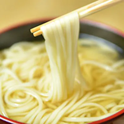 旬の産直素材で誂える正統派和食懐石と共に、新たにご提供します「美味しいうどん」