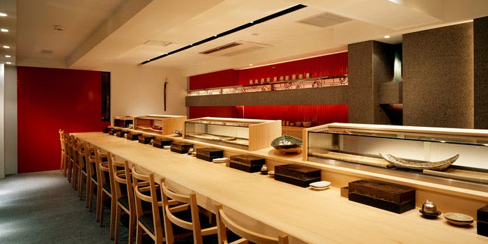 記念日におすすめのレストラン・寿司はせ川 西麻布店の写真2