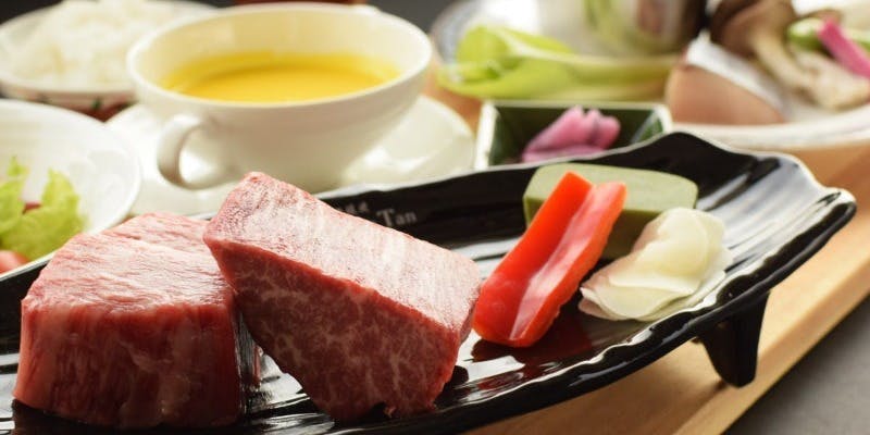 RanTanの鉄板焼きランチ【5】百年の恵み おおいた和牛 食べ比べコース