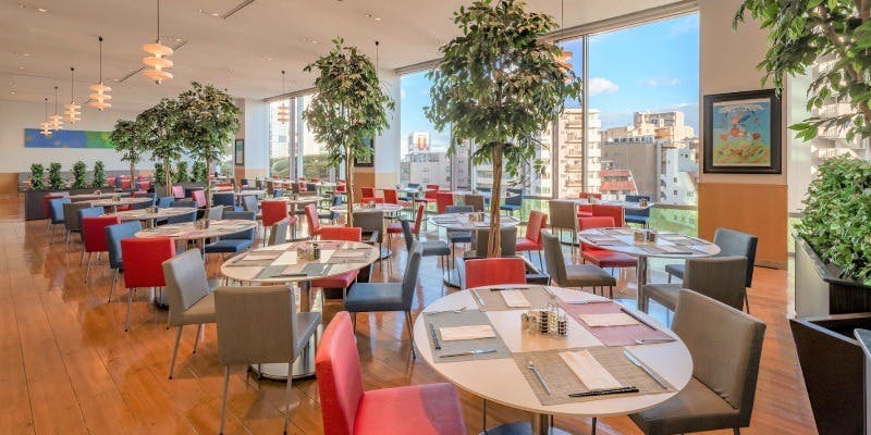 カジュアルダイニング ザ・テラス（THE TERRACE）