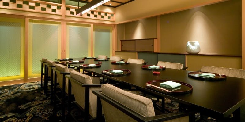 【旬彩弁当】造り、天ぷら、寿司など全6品＋6・7月の平日限定個室プラン