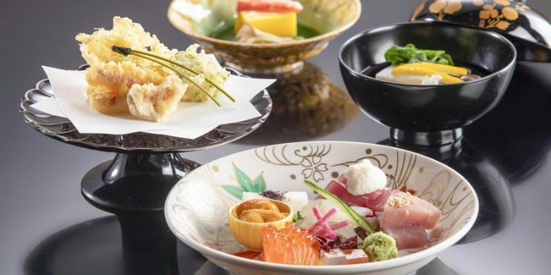 【うえまち会席】厳選した食材を使用した会席＋乾杯グラスシャンパン または おすすめの日本酒