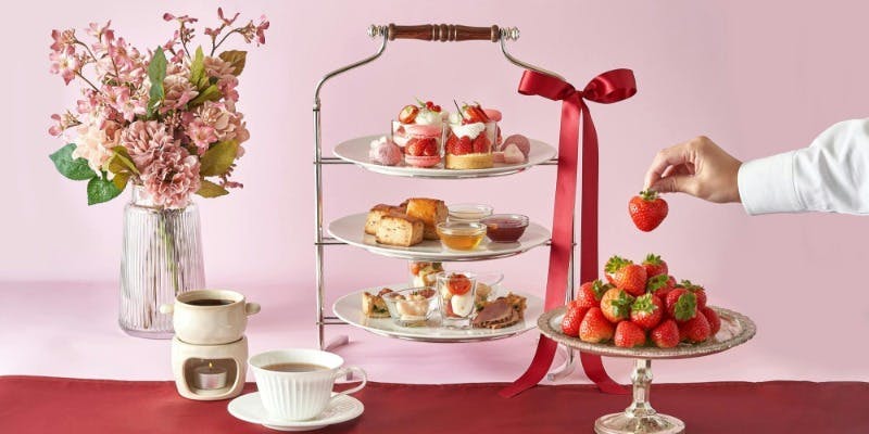 Strawberry Afternoon Tea＋シーズナルドリンク