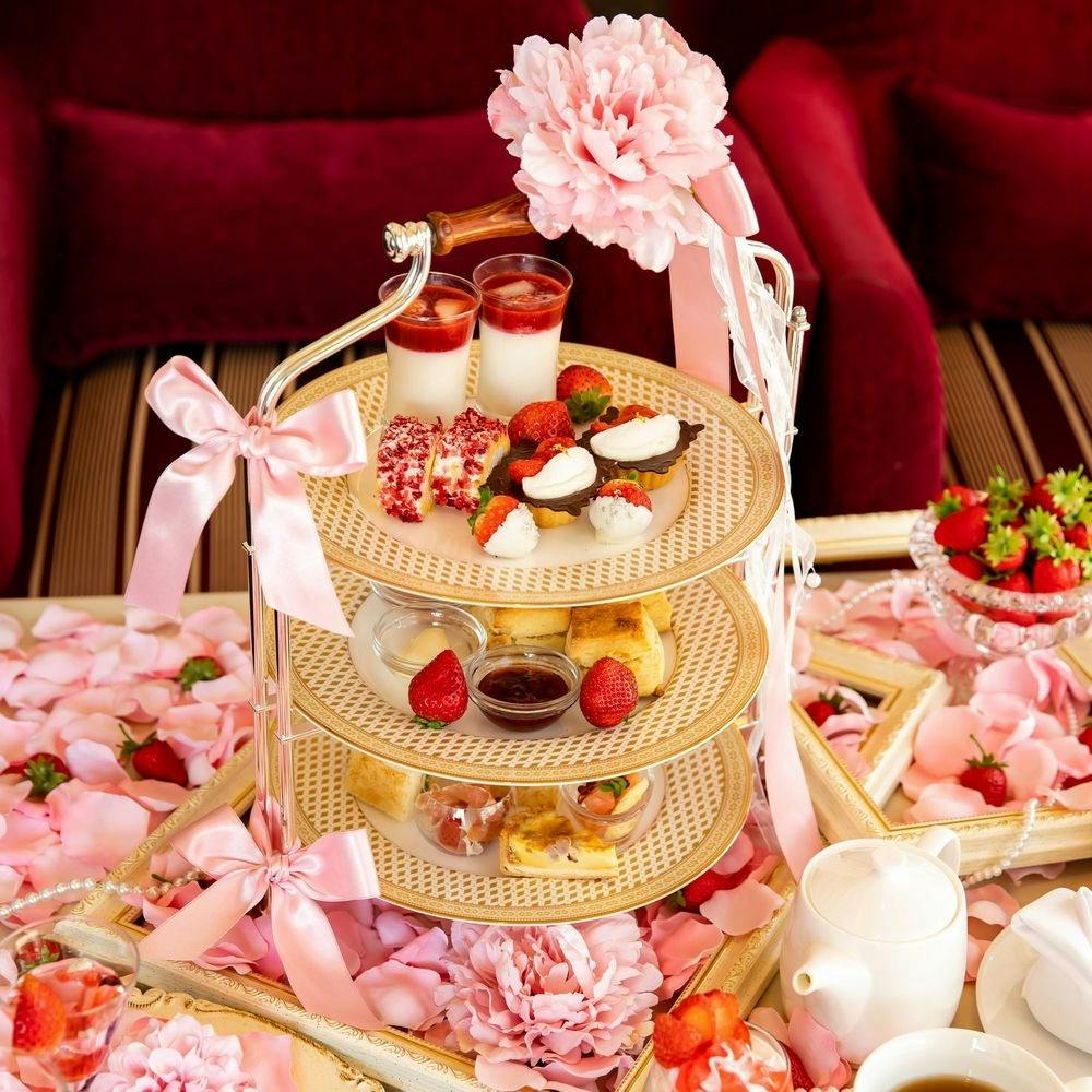 ラウンジ バー グラン ブルー ホテル ラ スイート神戸ハーバーランド ロマンス ストロベリー アフタヌーンティー カフェおかわり自由 ストロベリー抹茶ミルク 15時30分 ティー プラン メニュー 一休 Comレストラン