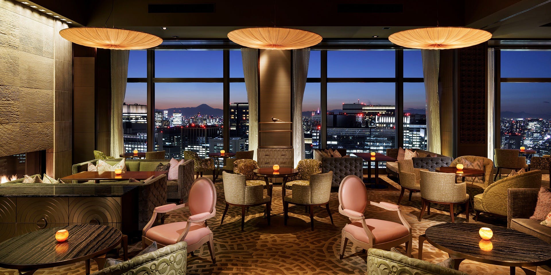 オリエンタルラウンジ