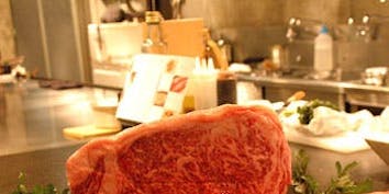 【豪華コース】鮮魚の鉄板焼き、青森倉石牛のサーロインステーキなど全6品 - ビストロ白樺