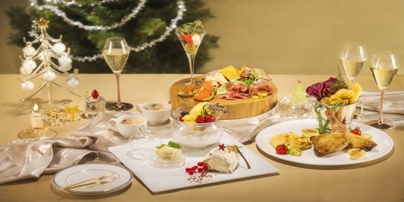 【Xmas2024】Christmas Gatherings クリスマスを楽しむお料理＆フリーフロー20種以上（平日限定）