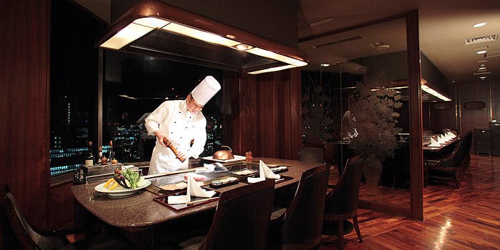 赤坂の誕生日にランチで鉄板焼が楽しめるおすすめレストラン3選 一休 Comレストラン