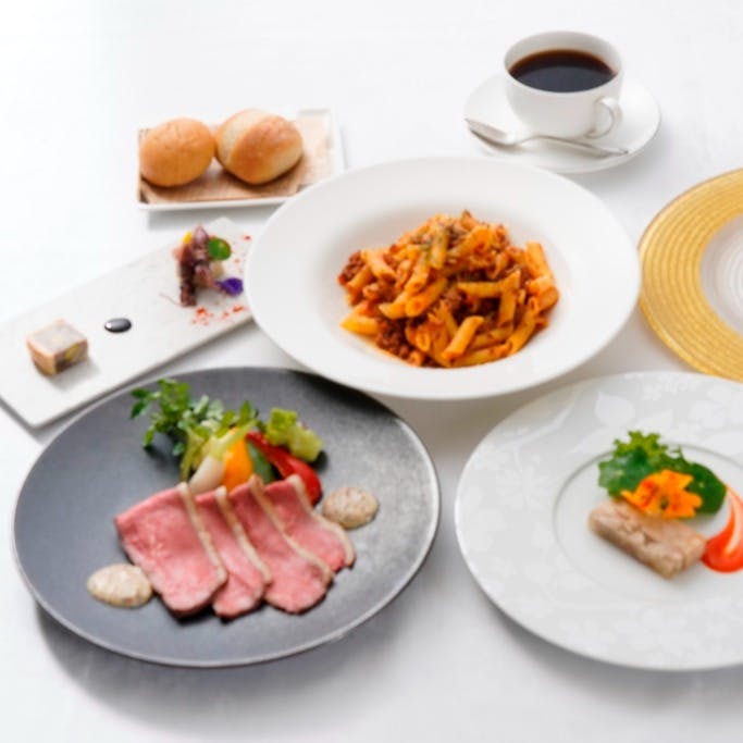 クルーズ クルーズyokohama Wメインランチ 真鯛のポワレ やまゆりポークのローストなど ランチ プラン メニュー 一休 Comレストラン クルーズ クルーズyokohama Wメインランチ 真鯛のポワレ やまゆりポークのローストなど ランチ プラン メニュー 一休 Comレストラン