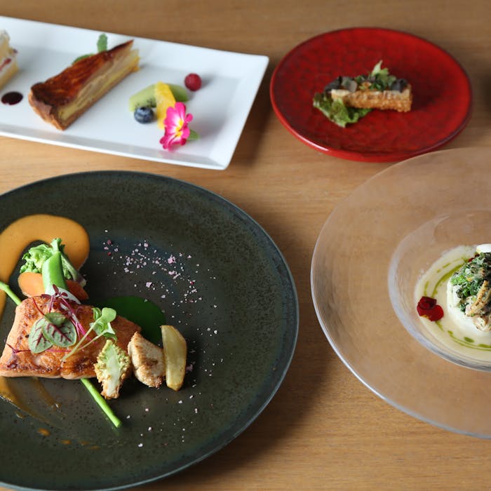ミクニ マルノウチ シェフおすすめの東京素材たっぷり メインお魚メニュー 全5品 ランチ プラン メニュー 一休 Comレストラン ミクニ マルノウチ シェフおすすめの東京素材たっぷり メインお魚メニュー 全5品 ランチ プラン メニュー 一休 Comレストラン