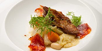 レストラン ペルージュ（Restaurant Perouges）