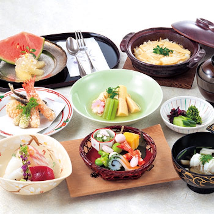 京都つる家 花陽 銀座松屋店 花陽の会 2日間限定 春の食材と繊細な和食の味わいを堪能 4 13 4 14 ディナー プラン メニュー 一休 Comレストラン 京都つる家 花陽 銀座松屋店 花陽の会 2日間限定 春の食材と繊細な和食の味わいを堪能 4 13 4 14 ディナー プラン メニュー 一休 Comレストラン