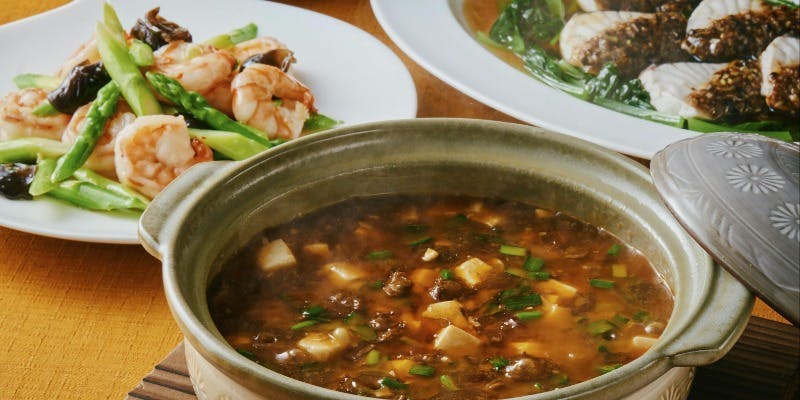 【平日限定・個室確約/忘新年会プラン】～故宮～飲み放題付、料理長おすすめ全8品