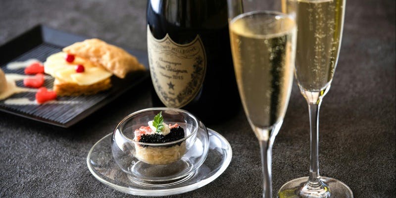 【Xmas2025】聖夜のプレミアムプラン （12/24・25）＋ドンペリ＆キャヴィア＆ライブデザート（席数限定）