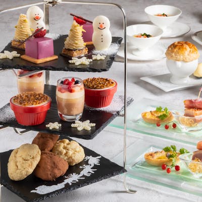 クリスマスアフタヌーンティー ホテルのxmasスイーツ 東京 横浜 関西など全国の予約一覧 はらぺこニュース クリスマスアフタヌーンティー ホテルのxmasスイーツ 東京 横浜 関西など全国の予約一覧 はらぺこニュース