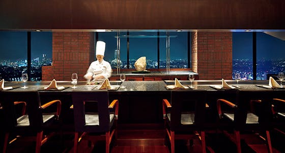 トップ オブ ヨコハマ 鉄板焼 ダイニング 新横浜プリンスホテル 当日予約限定 乾杯シャンパン付 プリフィクスコース 情緒溢れる横浜夜景と共に フィル ディナー プラン メニュー 一休 Comレストラン