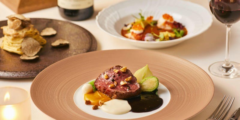 【Xmas2025】Christmas Special Dinner Course＋乾杯スパークリング付（12/24～25・20時45分ご来店）