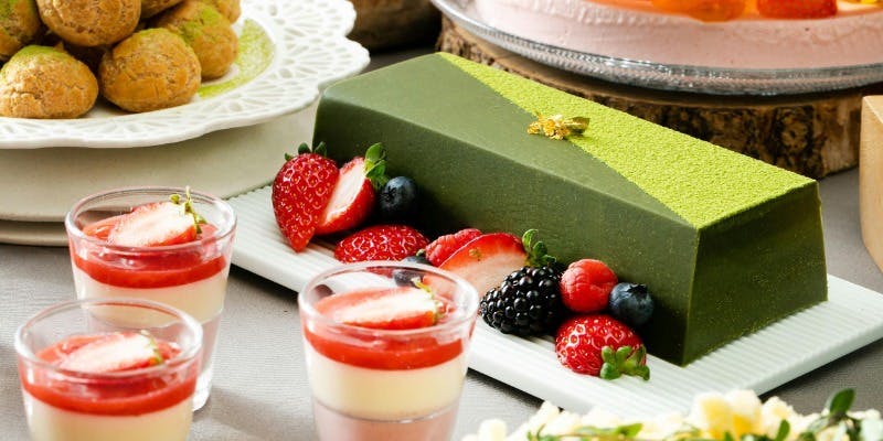 XEX 日本橋 【ストロベリーブッフェ】いちご食べ放題や抹茶デザート