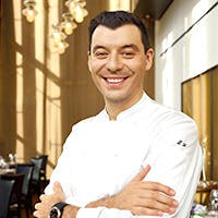 総料理長ルカ・ファンティンの創造性とインスピレーション極めるコンテンポラリー・イタリアン