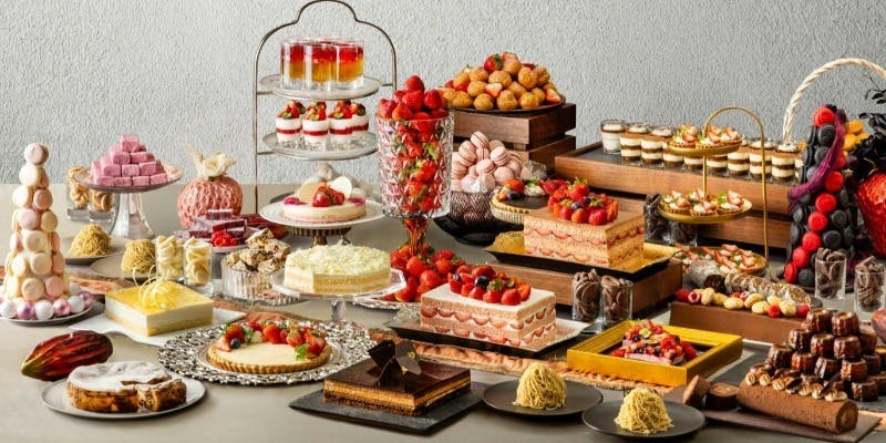 【ハーフブッフェ】フレッシュ国産いちご食べ放題＋選べるメイン＋1ドリンク（平日・1/5～）